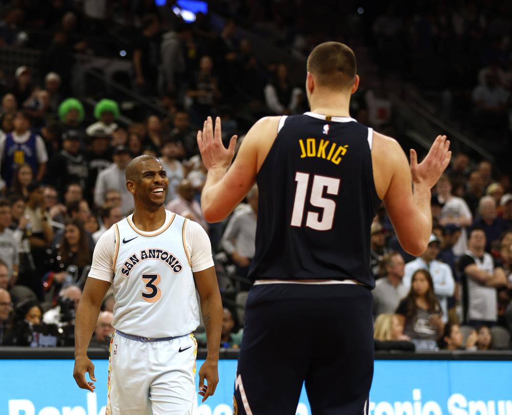 传球路线 传球路线