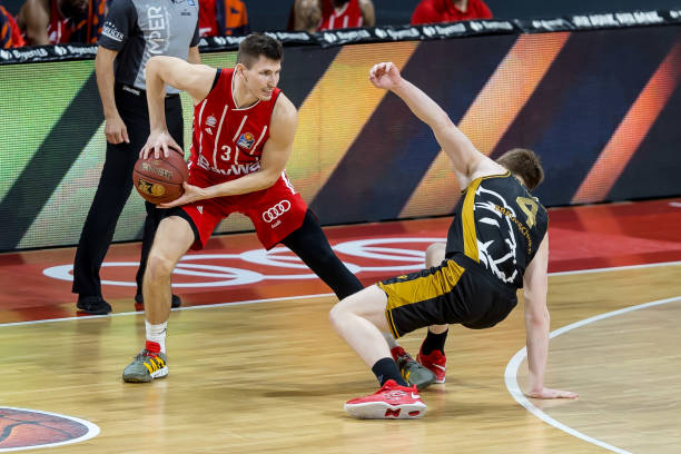 而在英超赛 而在英超赛