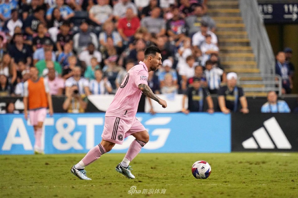 的现代化球 的现代化球